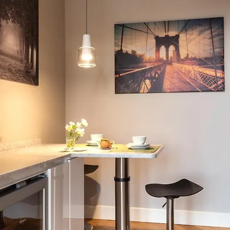Bocconi Rentclass Ricciardo Apartment
